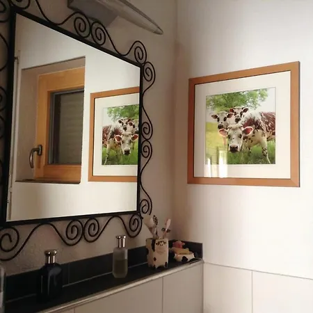 Gorgeous In Truttli Area Of Holiday home *